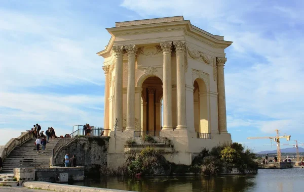 promenade-du-peyrou-arc-de-triomphe-153706-1200-0